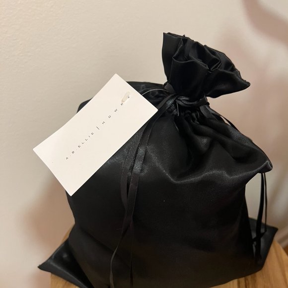 A B Ellie custom Cleo Veil, Cathedral Length - Picture 5 of 8